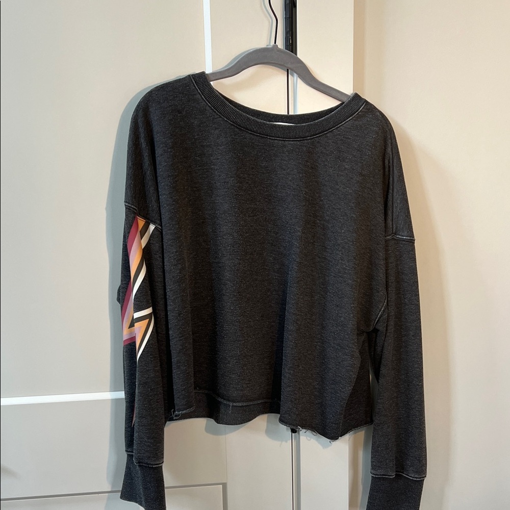 Z Supply Charcoal Cropped Sweatshirt with Multicolor Sleeve Chevron